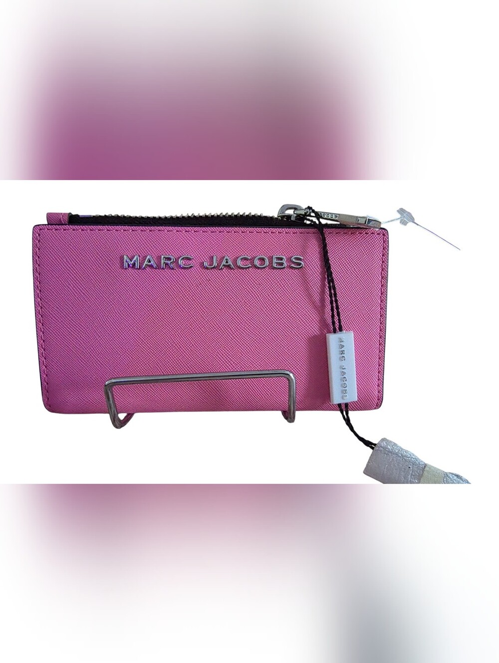 Marc Jacobs♡ Pink Saffiano Leather Wallet MSRP $150